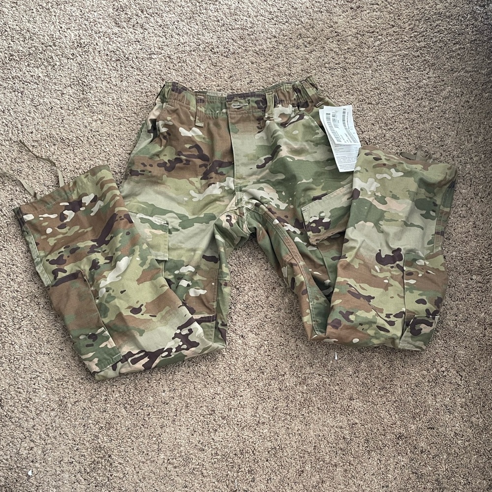 NWT Camouflage Cargo Pants